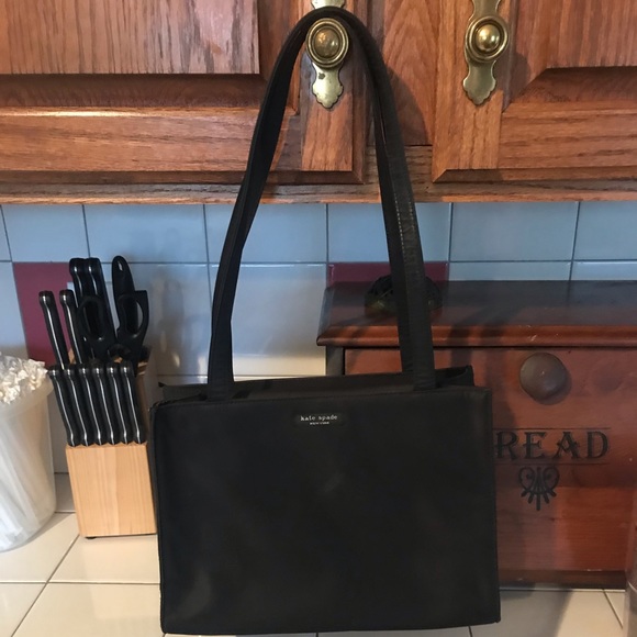 Kate Spade Purse - Picture 1 of 7
